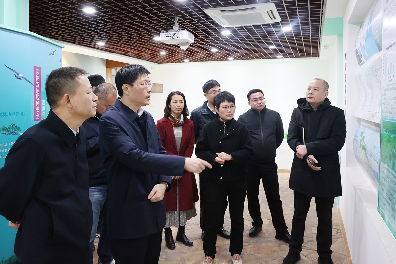 区委书记陈政带队拜访市红树林管理局1（图文：杨阳传）.JPG