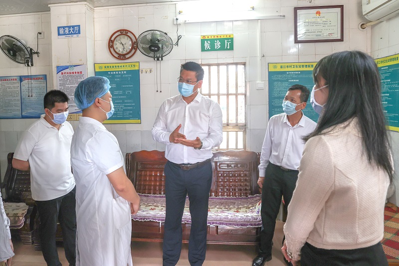 陈思远区长调研乡村振兴和疫情防控工作（图文：杨阳传）.JPG