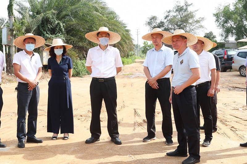 9.1陈政书记开展巡河和督导水利部反馈问题整改工作 (2).JPG