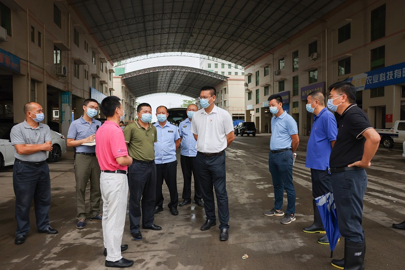 陈思远区长带队开展节前安全生产、疫情防控工作 (2).JPG